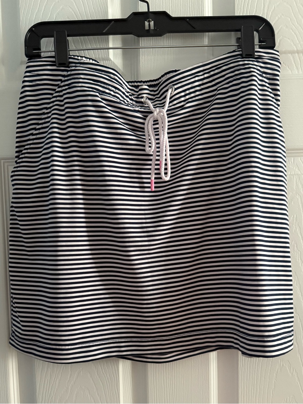Vineyard Vines Women’s Navy White Striped Performance Skirt Skort Size M